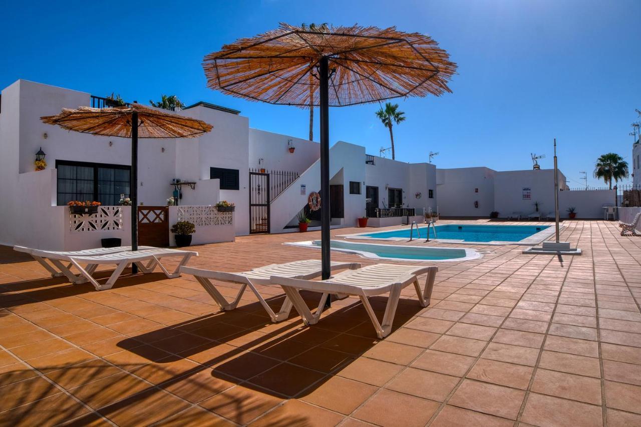 Sea Waves Lanzarote 500M From Playa Grande Big Terrace And Pool Villa Puerto del Carmen  Dış mekan fotoğraf